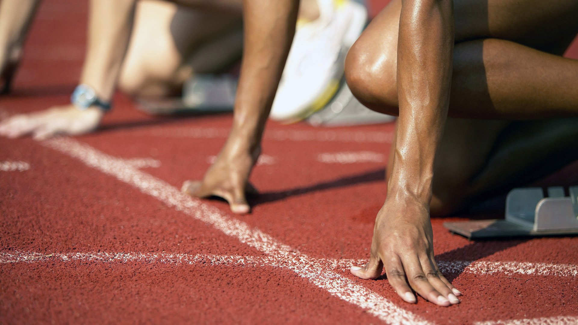 开云体育安全平台-战火燃烧场上，红蓝对决引人窥探胜负离谱，红蓝战争